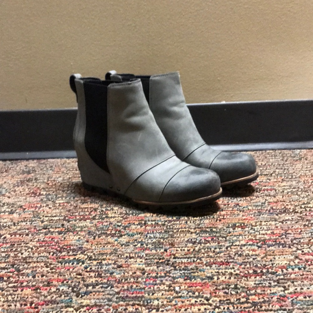Sorel Lea waterproof wedge bootie